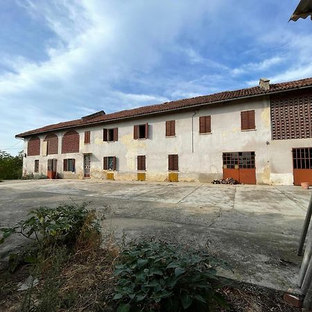 Cascina Baresane Bed and Breakfast Alba  Buitenkant foto