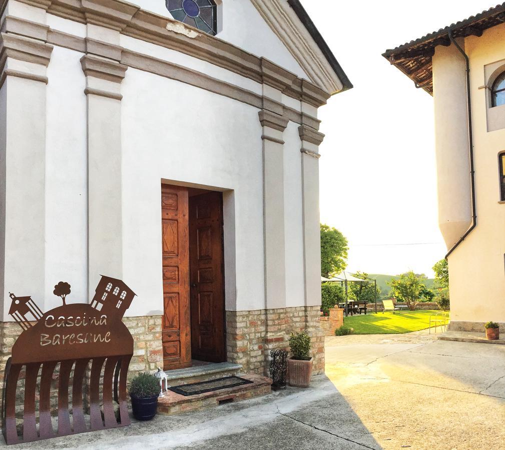 Cascina Baresane Bed and Breakfast Alba  Buitenkant foto